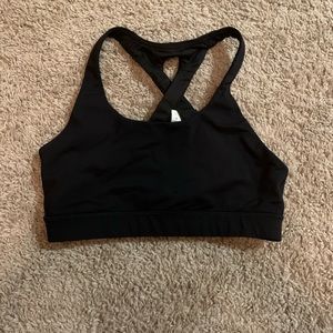 Black Lululemon sports bra